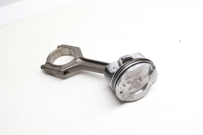 PISTON w/ CONNECTING ROD 8629946