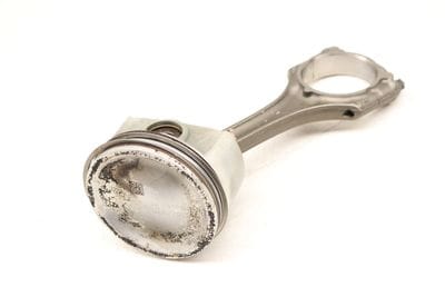 Piston w/ Connecting Rod 2790300317