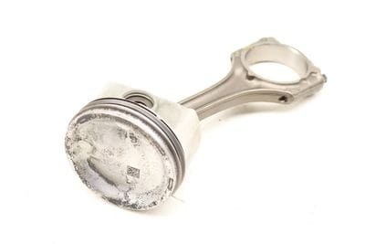 Piston w/ Connecting Rod 2790300317