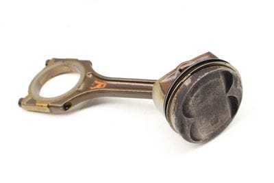 PISTON w/ CONNECTING ROD