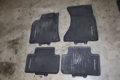 Porsche Rubber Floor Mat Set