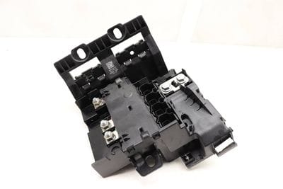 Positive Battery Terminal / Junction Box 61146841701