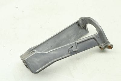 POWER BRAKE BOOSTER SUPPORT MOUNT / BRACKET