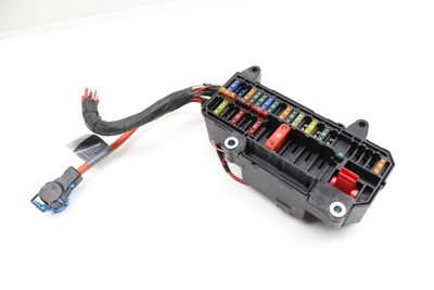 POWER DISTRIBUTION FUSE BOX 6900583