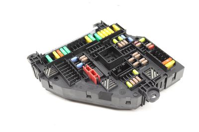 POWER DISTRIBUTION / FUSE BOX 9315151