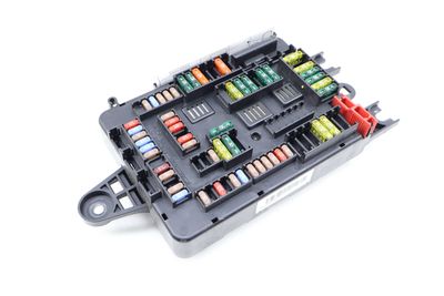 POWER DISTRIBUTION / FUSE BOX 9316569