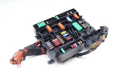POWER DISTRIBUTION / FUSE BOX 9360501