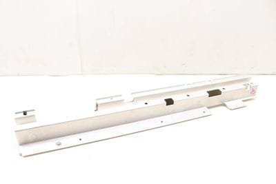 QUARTER PANEL GLASS RAIL SUPPORT BRACKET 7114356