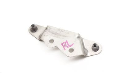 QUARTER PANEL RETAINING CLAMP / BRACKET 420854971