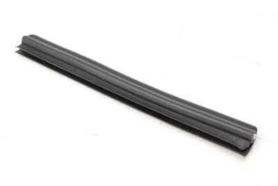QUARTER PANEL WINDOW SEAL / SLOT (INNER) 7363039