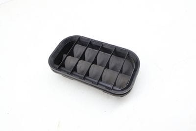 QUARTER VENT TRIM / GRILLE 4A0819181