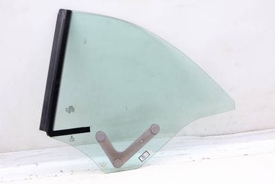 QUARTER WINDOW GLASS 8V7845297D