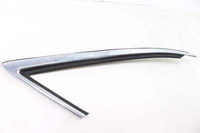 QUARTER WINDOW GLASS TRIM / MOLDING 4D0853346B