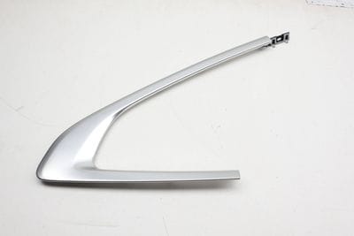 Quarter Window Glass Trim / Molding 7483166