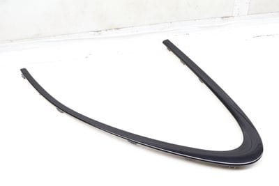 Quarter Window Glass Trim / Molding 7P5853996H