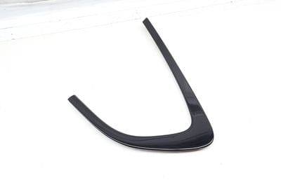 QUARTER WINDOW TRIM / MOLDING 7349238