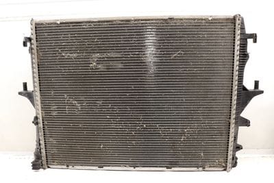 Radiator 7L6121253B