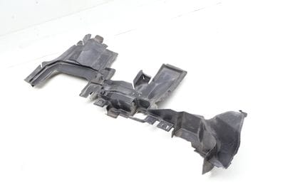 RADIATOR AIR DUCT / GUIDE 8R0121283S
