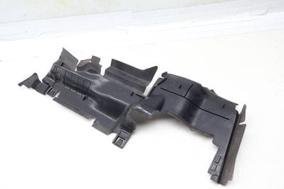 RADIATOR AIR DUCT / GUIDE 8W6121283AF