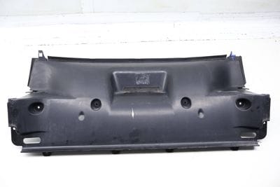 Radiator Air Duct / Guide (LOWER) 7L5121293A
