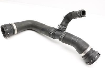 RADIATOR COOLANT HOSE / LINE 7L8121051H