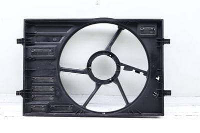 Radiator Cooling Fan Shroud / Cowl Housing 5QM121205B