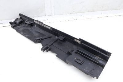 Radiator Module Carrier / Cover 17117600536