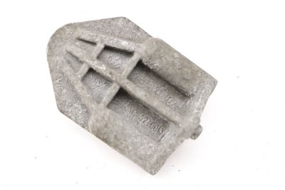 RADIATOR MOUNT BRACKET 7P0121079