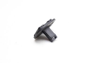 Radiator Mount / Bracket / Clip 1EA121095