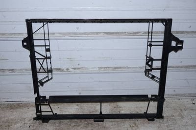 Radiator Shroud / Frame 7P0121201J