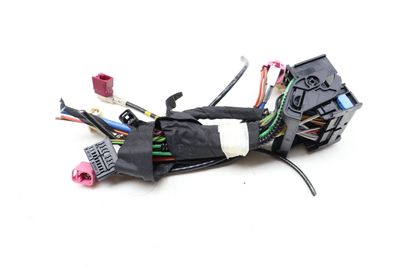 Radio / NAV Receiver Headunit Wiring Connector / Pigtail