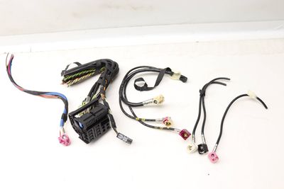 RADIO / NAV RECEIVER HEADUNIT WIRING CONNECTOR / PIGTAIL