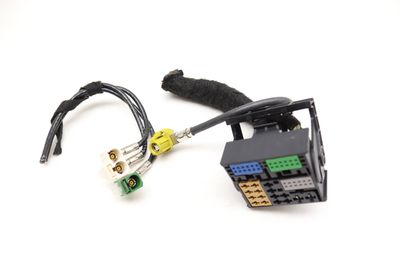 Radio Stereo Wiring Connector Plug / Pigtail Set