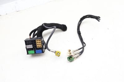 Radio Stereo Wiring Connector Plug / Pigtail Set