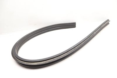 RAIN TRAY SEAL / HOOD WEATHER STRIPPING 4M0823723