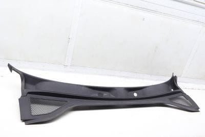 Rain Tray / Water Deflector 8V5819403B