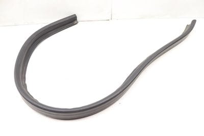 RAIN TRAY WEATHER STRIPPING / SEAL 4L0823723