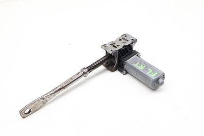 REAR TILT / HEIGHT SEAT MOTOR LR135606
