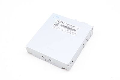 Rear View / Reverse Camera Control Module 8U0907441