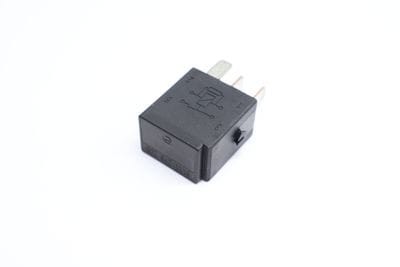 Relay 0025421119