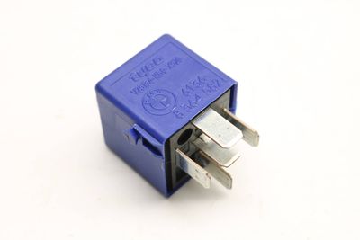 RELAY 8364582