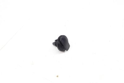 Rivet / Fastener WHT004750