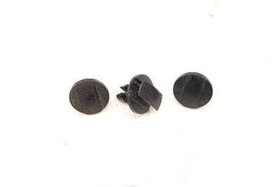 Rivet / Fastener Set (3) WHT004750