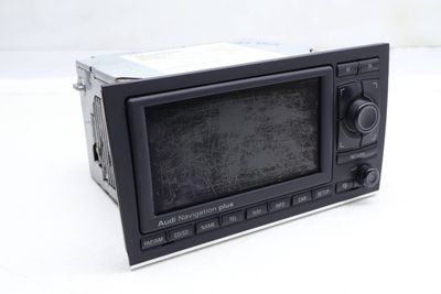 RNSE / RNS-E NAVIGATION SYSTEM / RADIO UNIT 8E0035192P