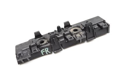 ROCKER PANEL / SIDE SKIRT MOUNT BRACKET 4K0853922