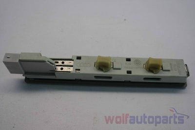 ROOF READING LIGHT 4D0947304