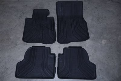 RUBBER FLOOR MAT SET 2348155