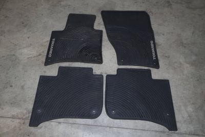 Rubber Floor Mat Set 7P1061550