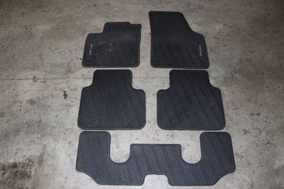 RUBBER FLOOR MAT SET (ATLAS) 3CN061550A