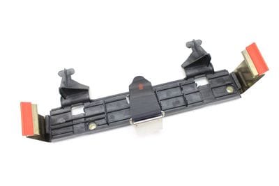 SAFETY TRIANGLE MOUNT BRACKET 8N0011025A